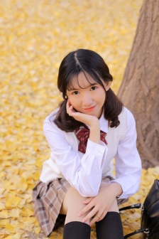 年轻的女儿2在线播放